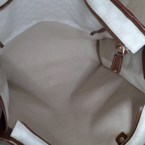 Gucci Large GG Supreme Web Loop Tote - Picture 9 of 13